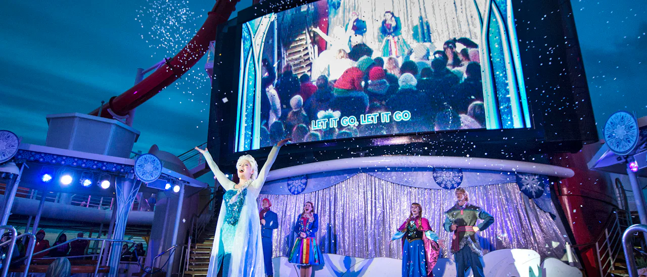 Se en Disney-film under stjernehimlen