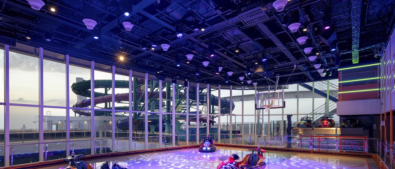 Tag en tur med radiobilerne!