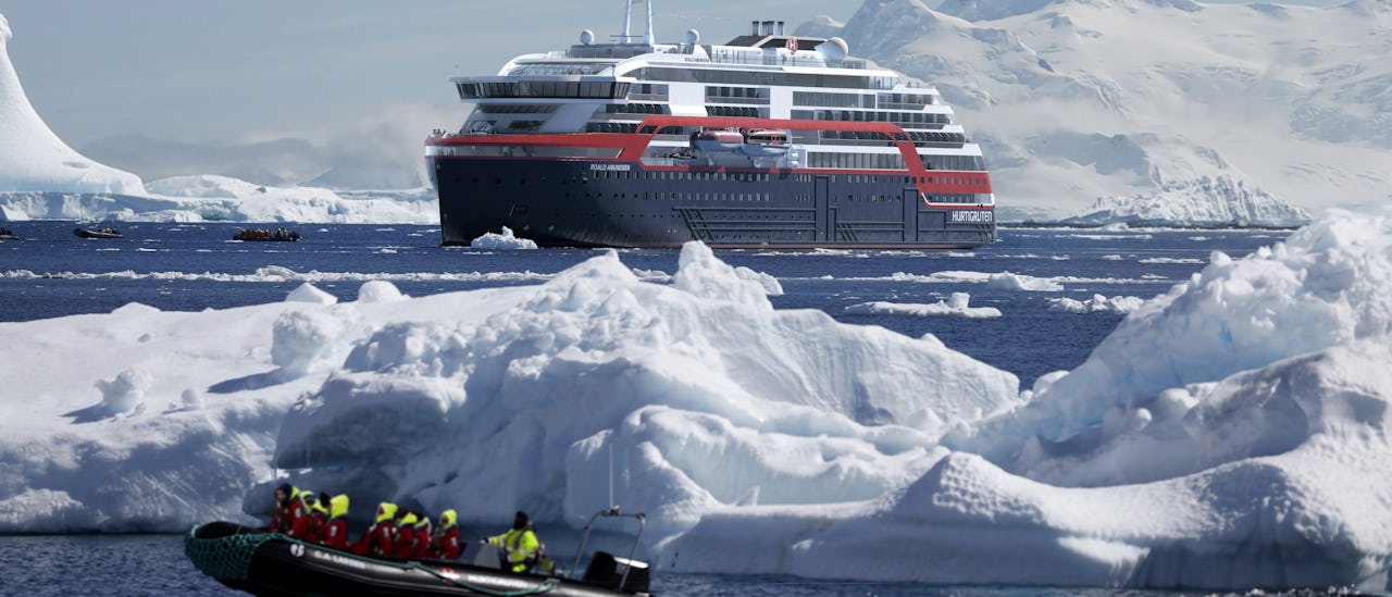 Deltag i udendørs aktiviteter på land