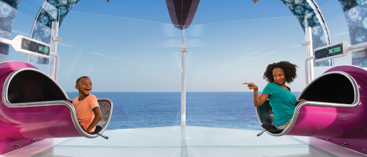 Den 10 dæk høje Ultimate Abyss.