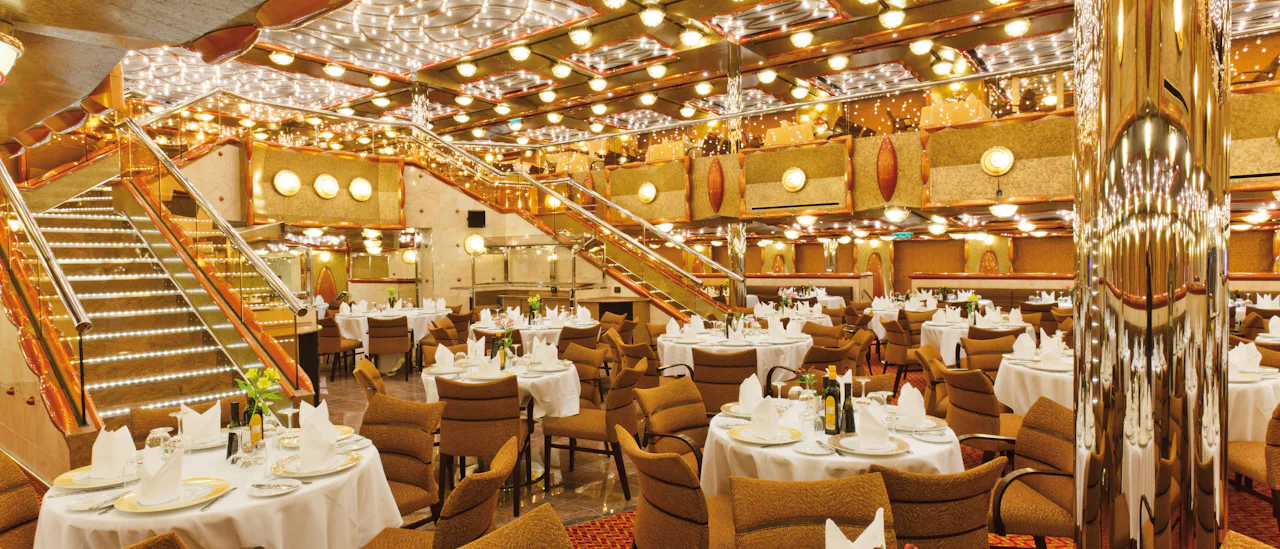 Á la carte-spisestuen er inkluderet sammen med buffetrestauranten