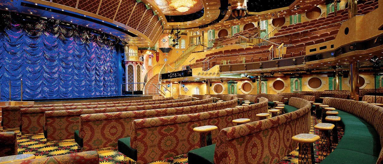 Teatret i forventning om et Las Vegas-inspireret show