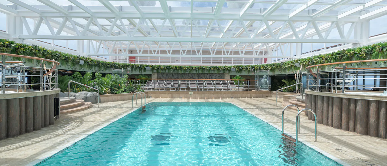 Pool med åbent tag