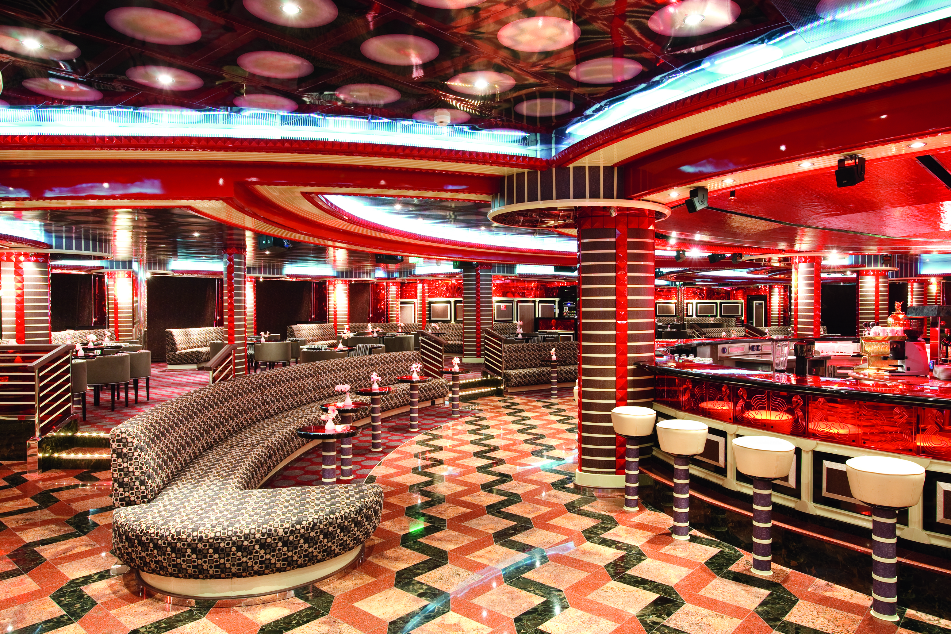 Around the clock lounge