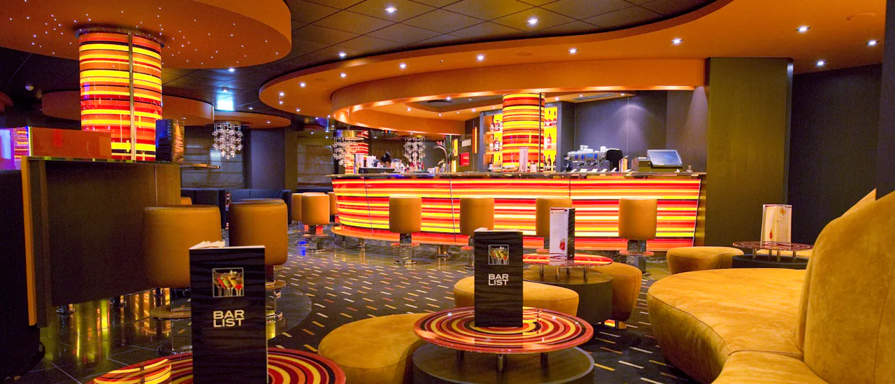 Golden Jazz bar