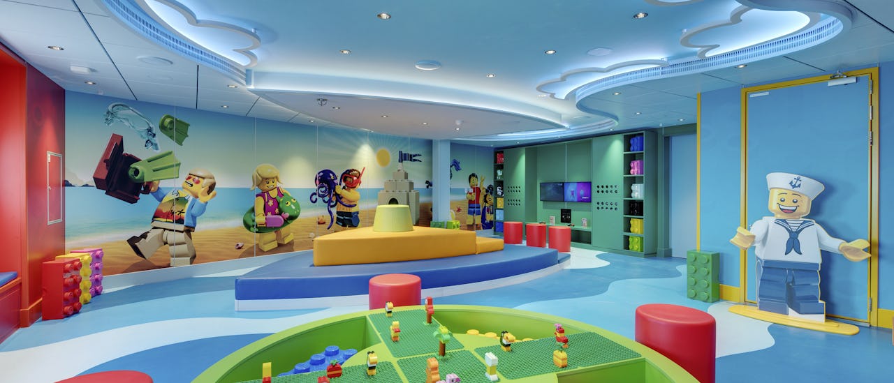 Børne- og ungdomsklubber i samarbejde med Lego.