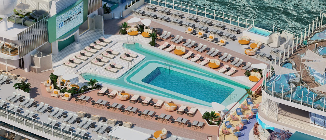 Norwegian Aura Main Pool