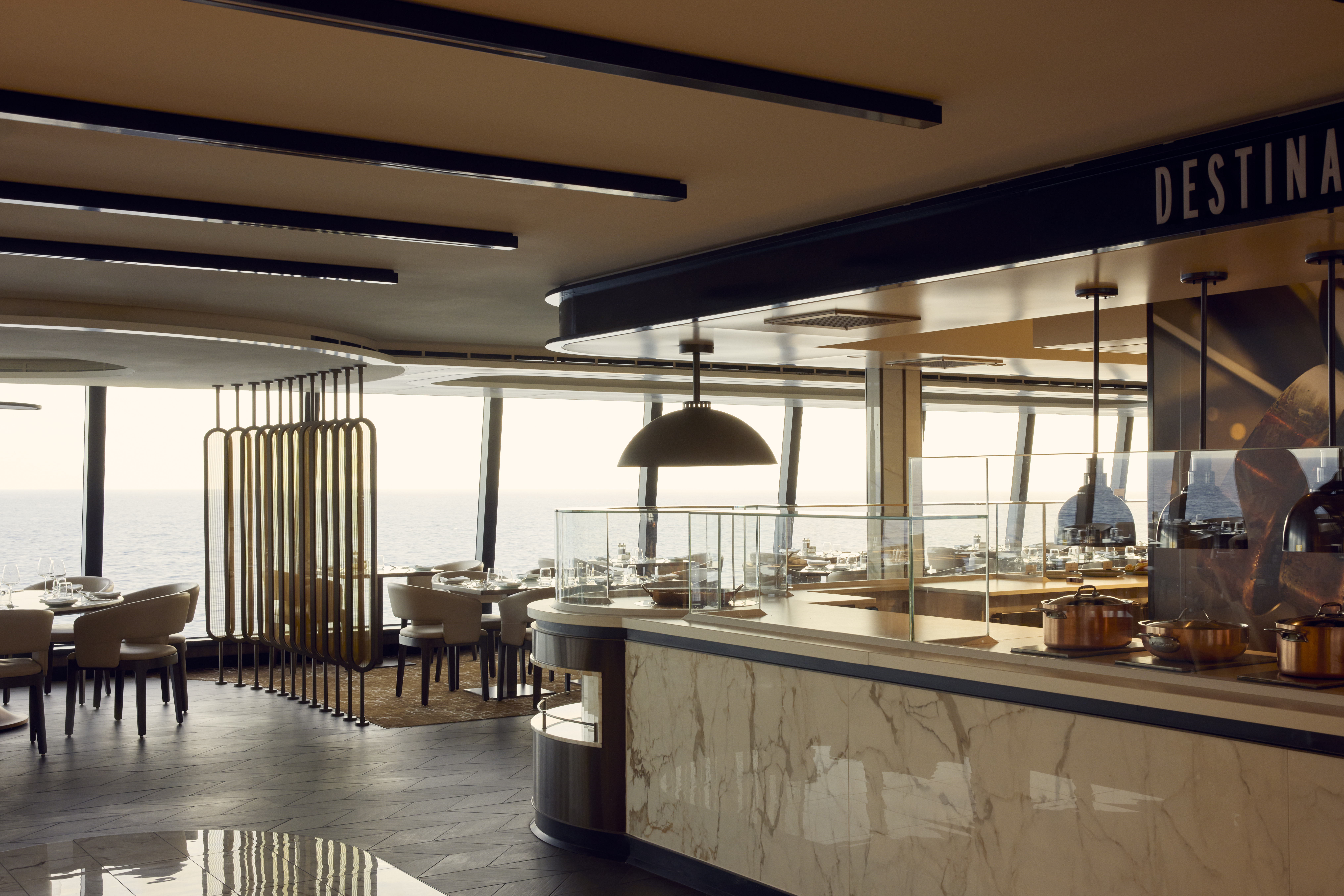 Servering hele dagen i Emporium Marketplace