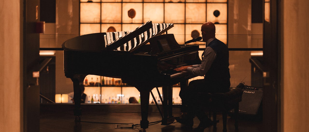 The Piano bar