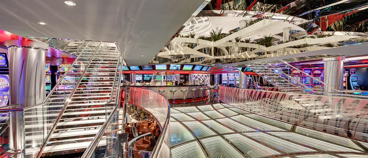 The atrium – skibets hjerte