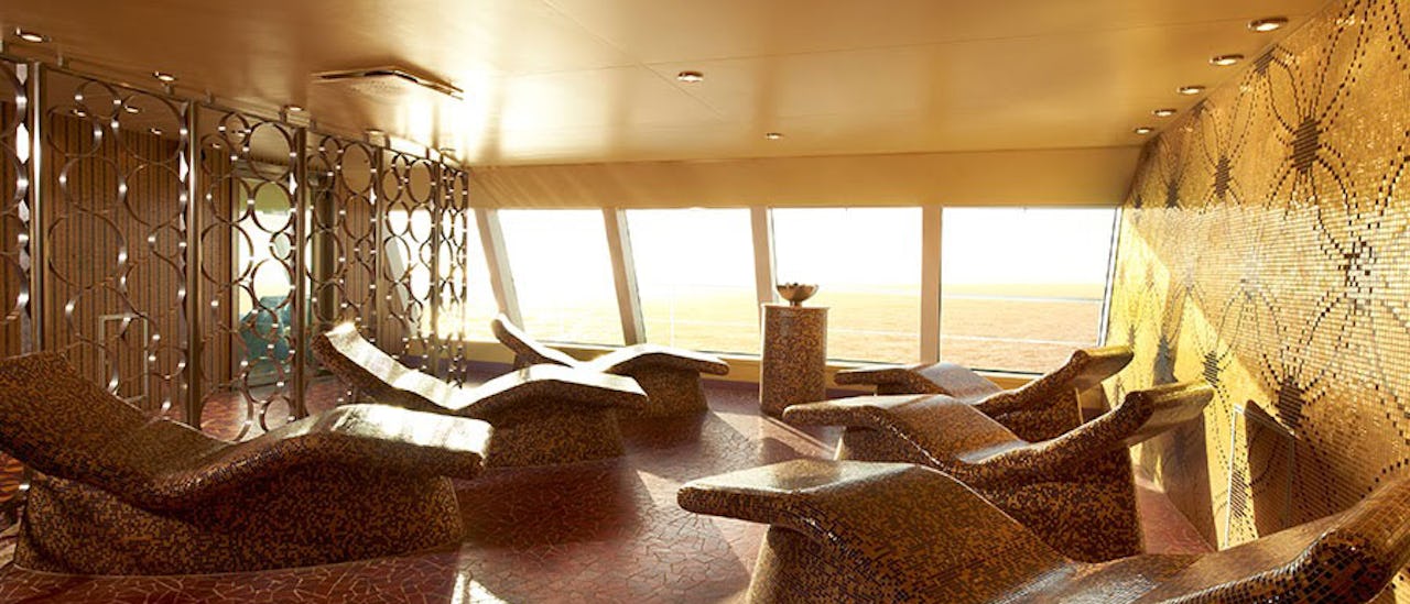 Opvarmede termiske senge i spaen