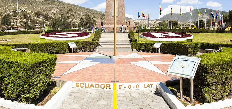 Historiske Quito og Ækvatorlinjen