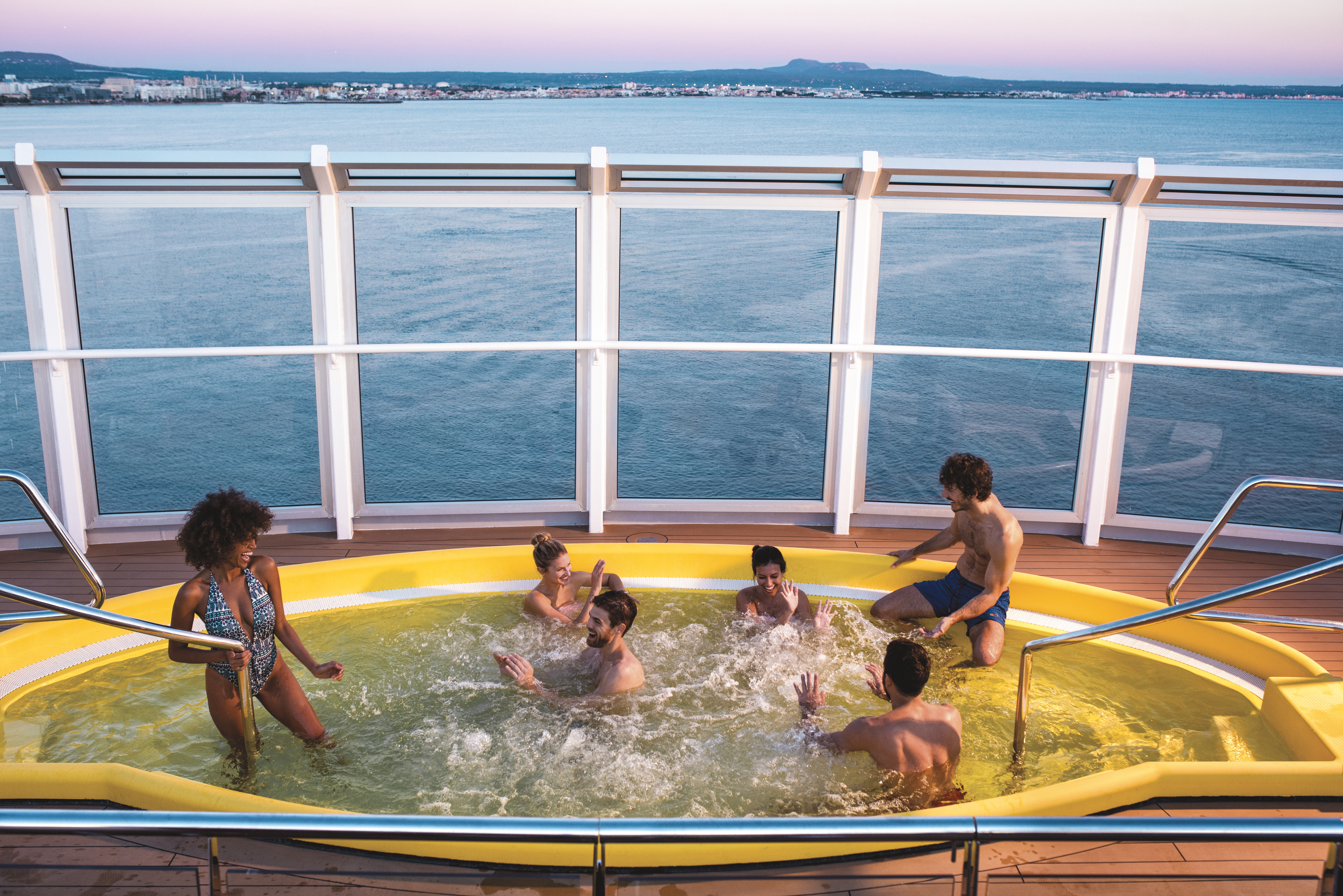 Pools og jacuzzier