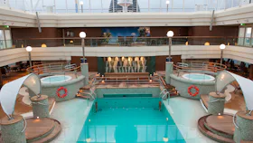 MSC Magnifica pooldæk